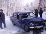 В Аскизском районе «шестерка» столкнулась с вахтовым автобусом