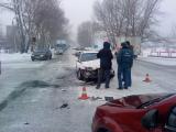 В Абакане иномарка влетела в колонну пожарных машин